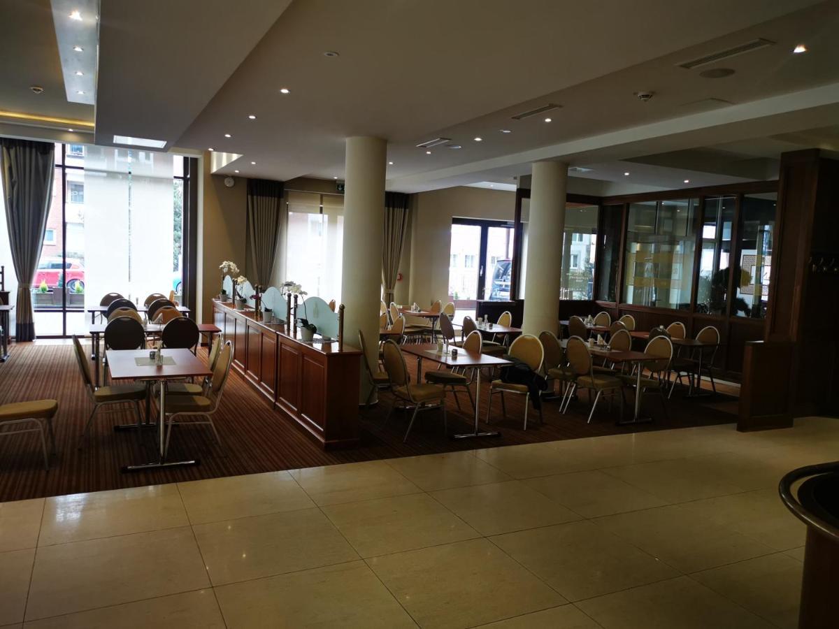 Hotel Hanseatischer Hof Любек Екстер'єр фото