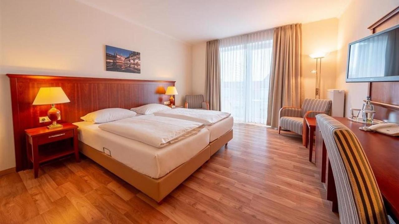 Hotel Hanseatischer Hof Любек Екстер'єр фото