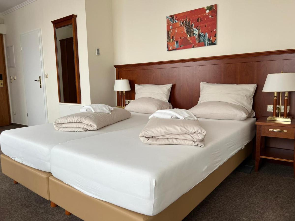 Hotel Hanseatischer Hof Любек Екстер'єр фото