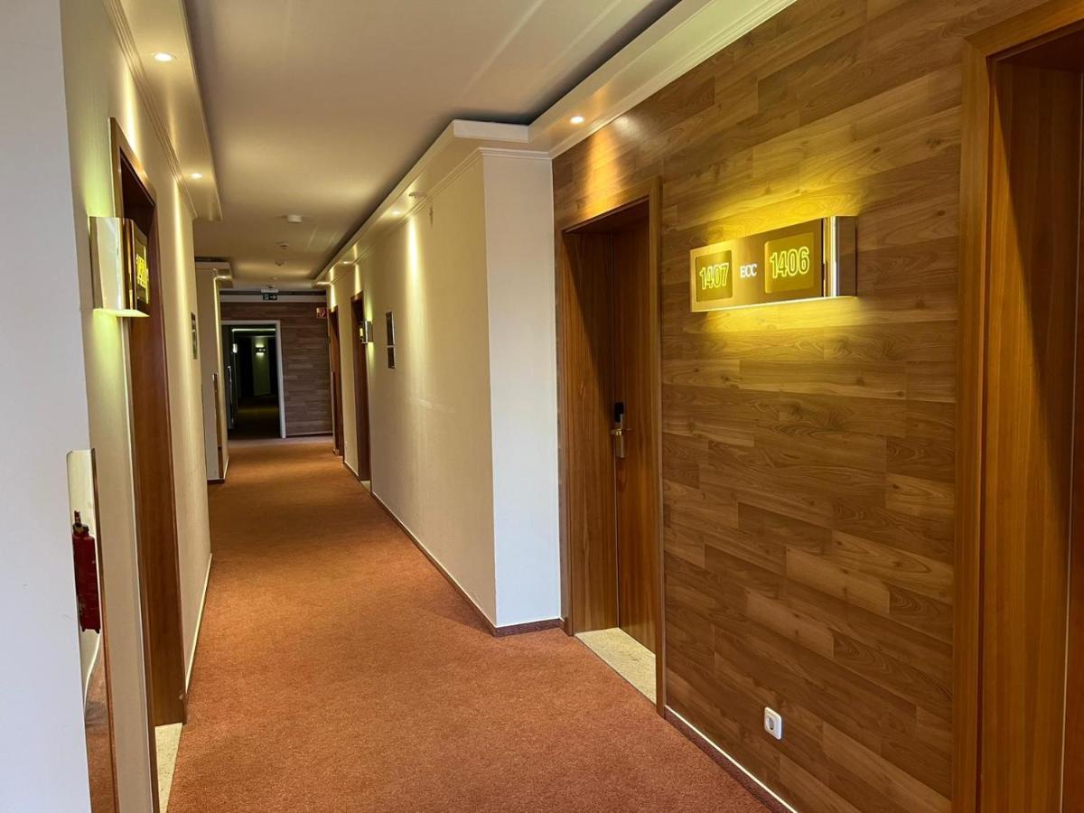 Hotel Hanseatischer Hof Любек Екстер'єр фото