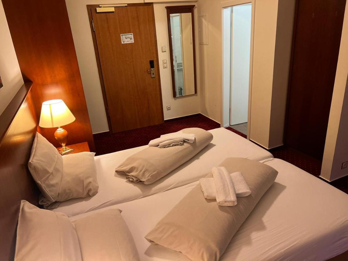 Hotel Hanseatischer Hof Любек Екстер'єр фото