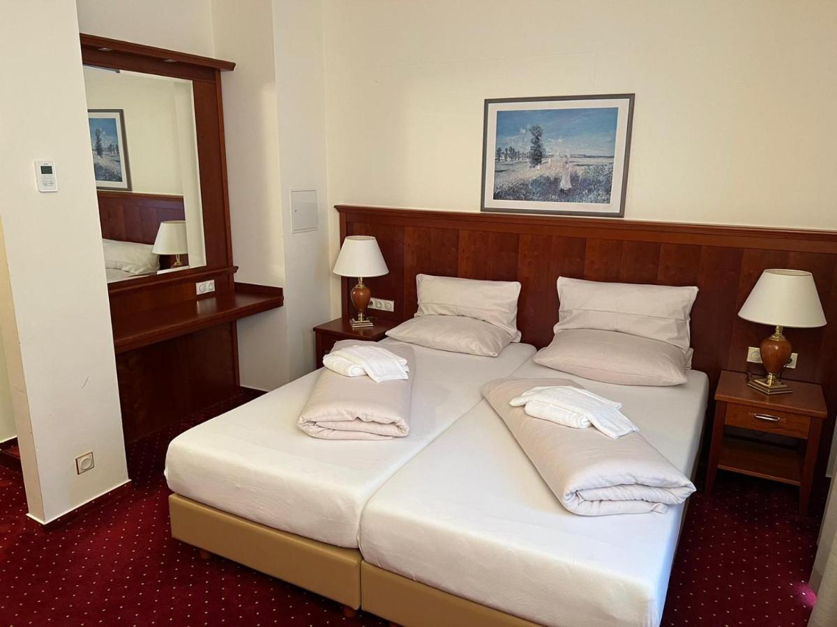 Hotel Hanseatischer Hof Любек Екстер'єр фото